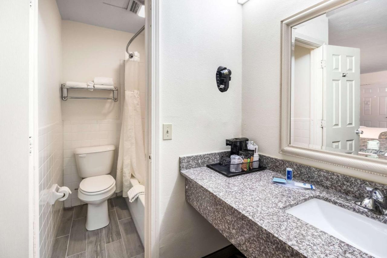 Inn Rodeway Cadiz
